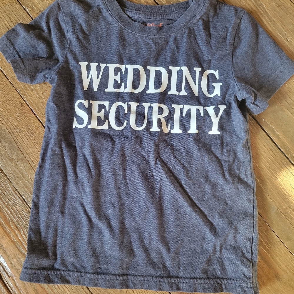 Wedding Security shirt size 5 kids blue